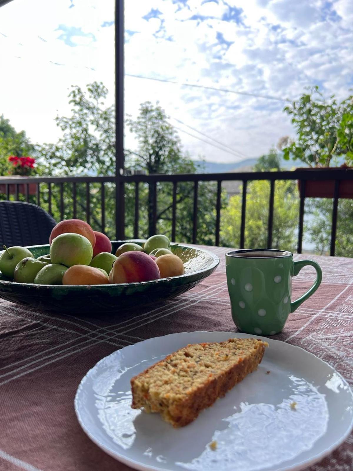 Green Agarak Guest House Near Dendropark, Stepanavan Gyulagarak Ngoại thất bức ảnh